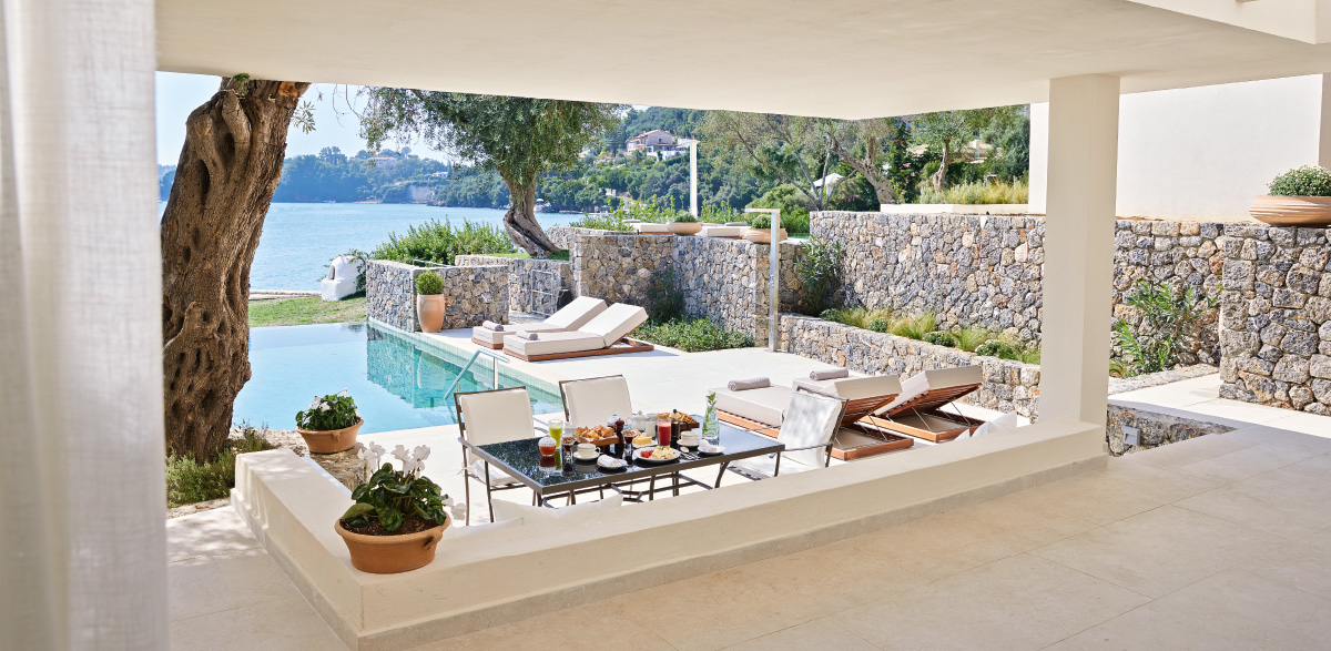 09-exterior-dream-villa-beachfront-private-pool-three-bedroom